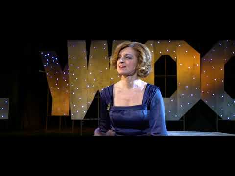 Preview image for the video "Trailer: Loba. Bette Davis (una historia real)".