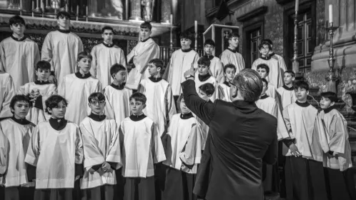FOTO CORO DE LA ESCOLANIA